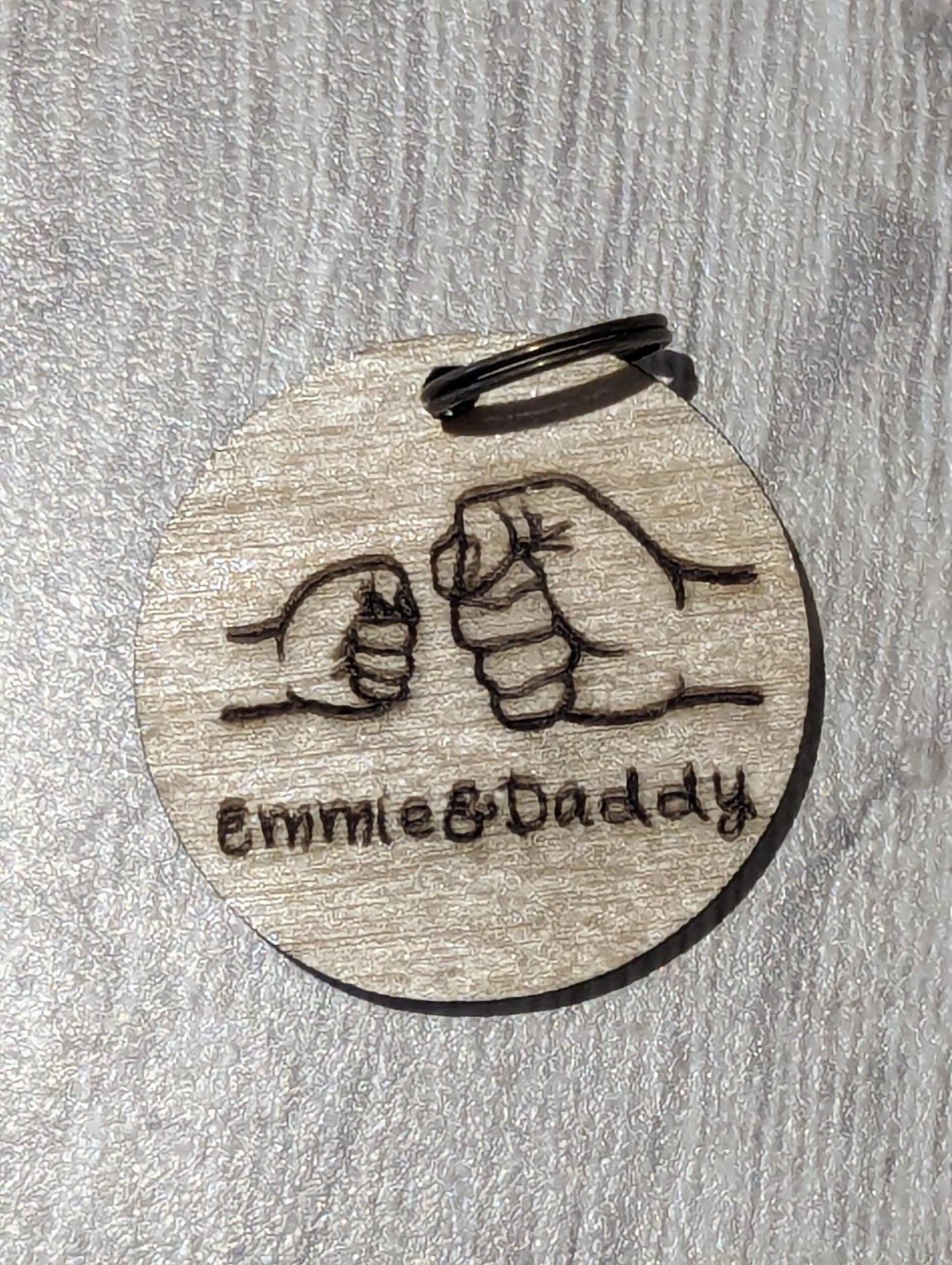 Fist bump keyring for Father's Day. Show your dad that you love him with this custom gift, personalised just for him